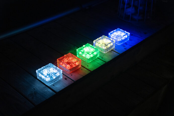 Solcellslampan The Cube