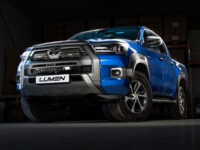 Lumen grillkit Toyota Hilux SR+ Invincible X SQ16