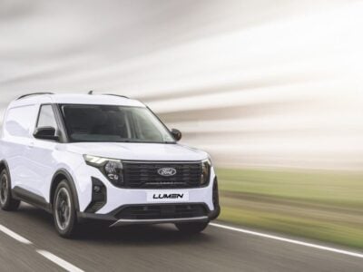Lumen grillkit Ford Transit Courier Active 2024+