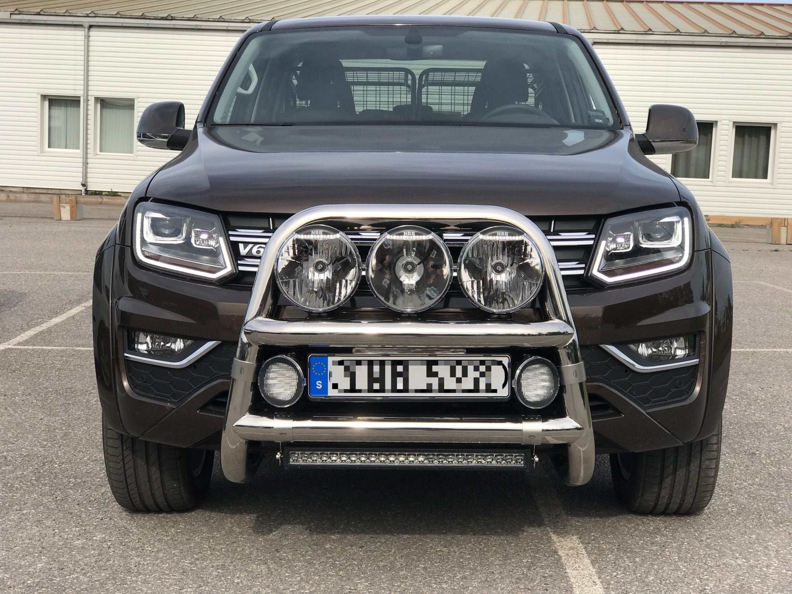 Volkswagen Amarok med Luxtar X24