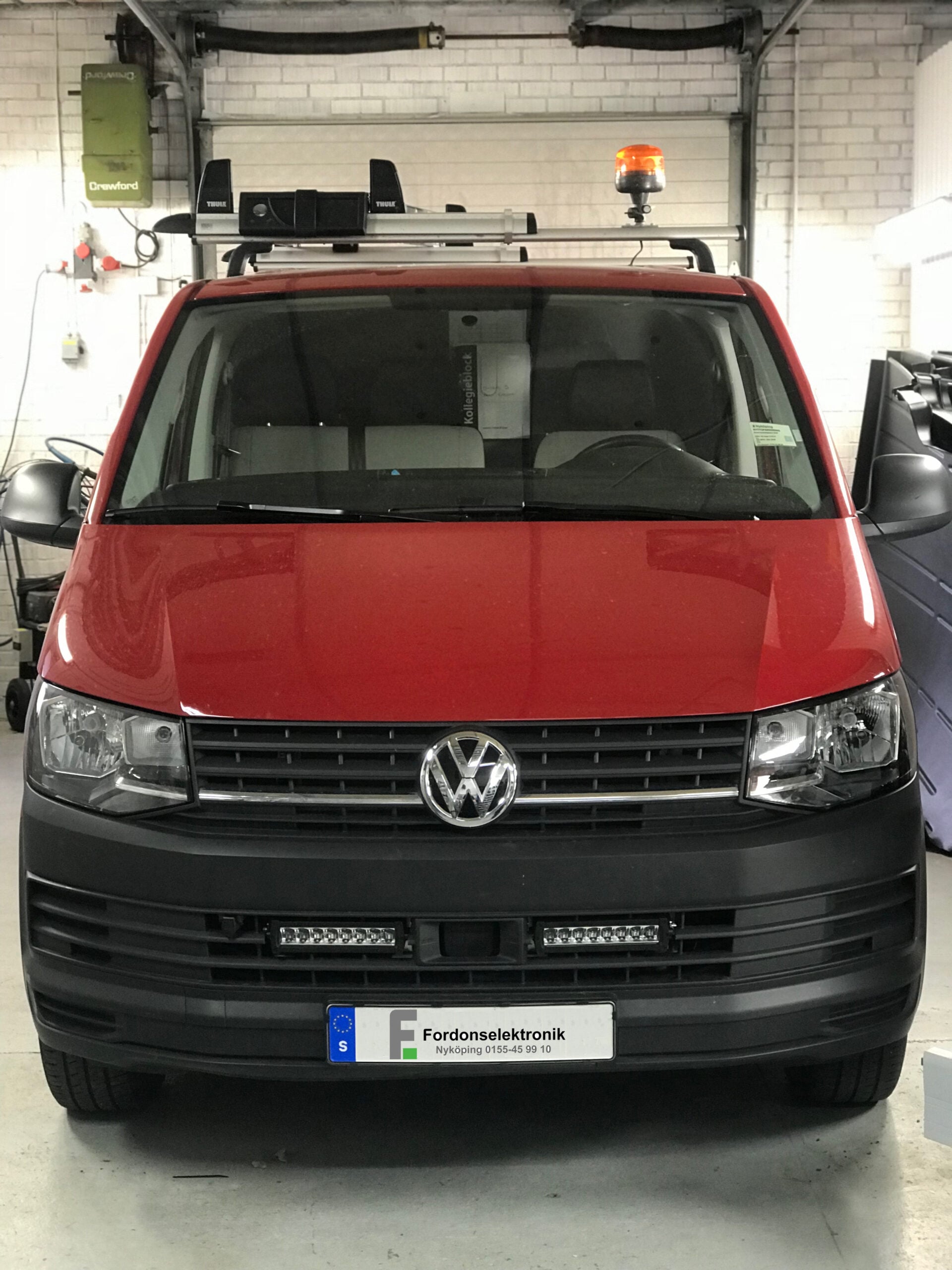 Volkswagen Transporter med Luxtar X12
